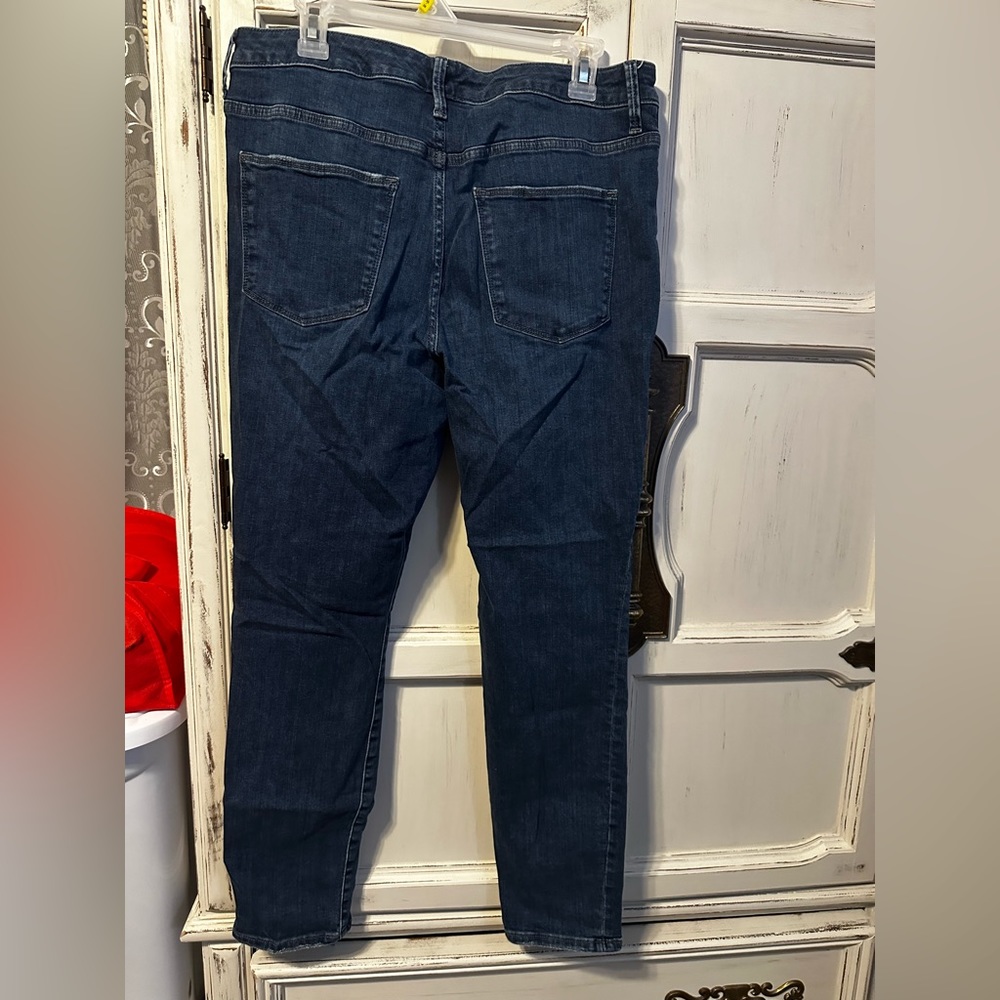 Universal Thread Jeans - Picture 3 of 3